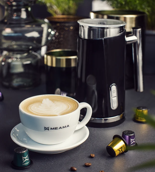 Elektrischer Milchaufschäumer | Für warmen und kalten Milchschaum bei Cappuccino und Latte Macchiato