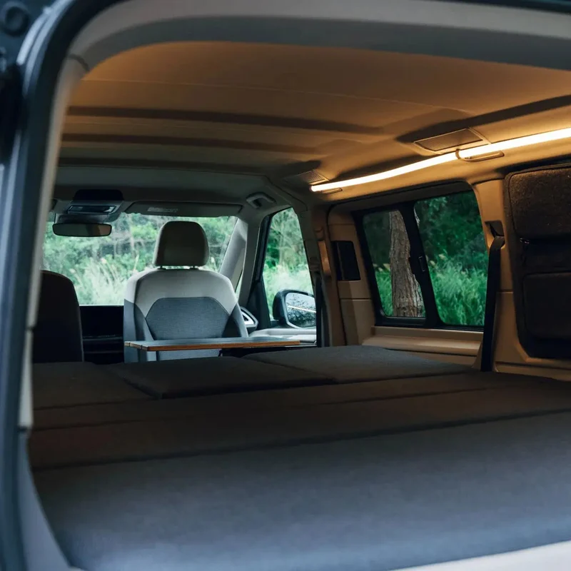 SpaceLight LED Beleuchtung/Innenraumbeleuchtung für VW T7 Multivan von SpaceCamper Modular