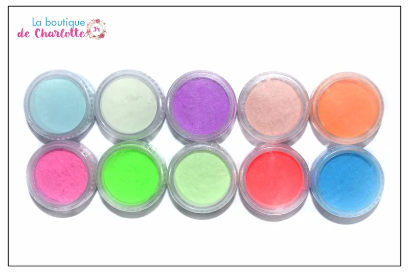 POUDRE PHOSPHORESCENTE A ONGLES