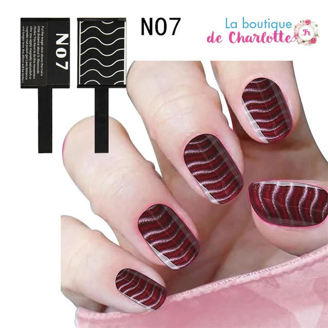 VERNIS EFFET MÉTALLIQUE POUR MANUCURE