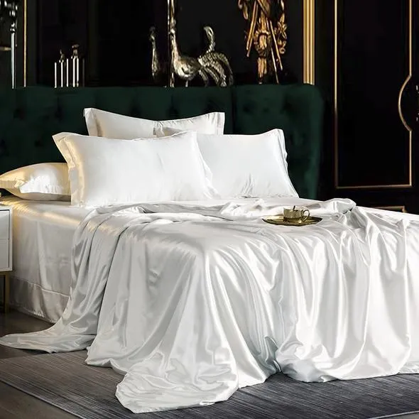 Pylomo - Weiche luxuriöse Seide Duvet