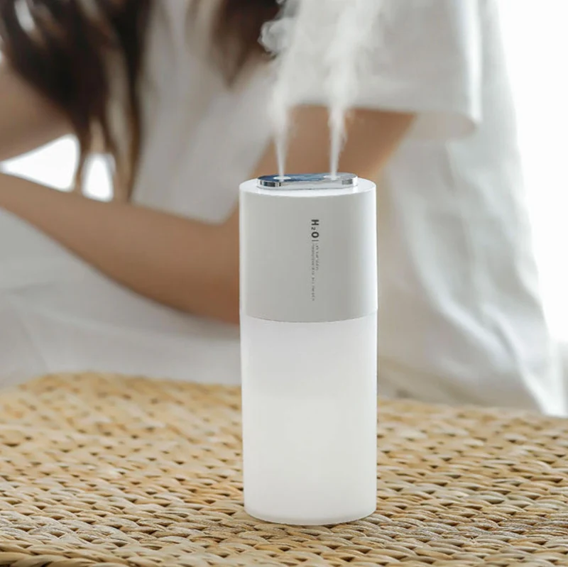 Furper Car Humidifier, Double-Port Spray, Air Purifier In The Car, Aromatherapy With Ambient Light