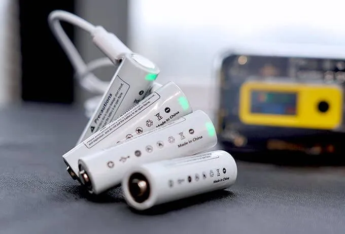 AA 1.5V Rechargeable Battery With Type-C USB Charging port, LED Power Display, Li-ion Battery