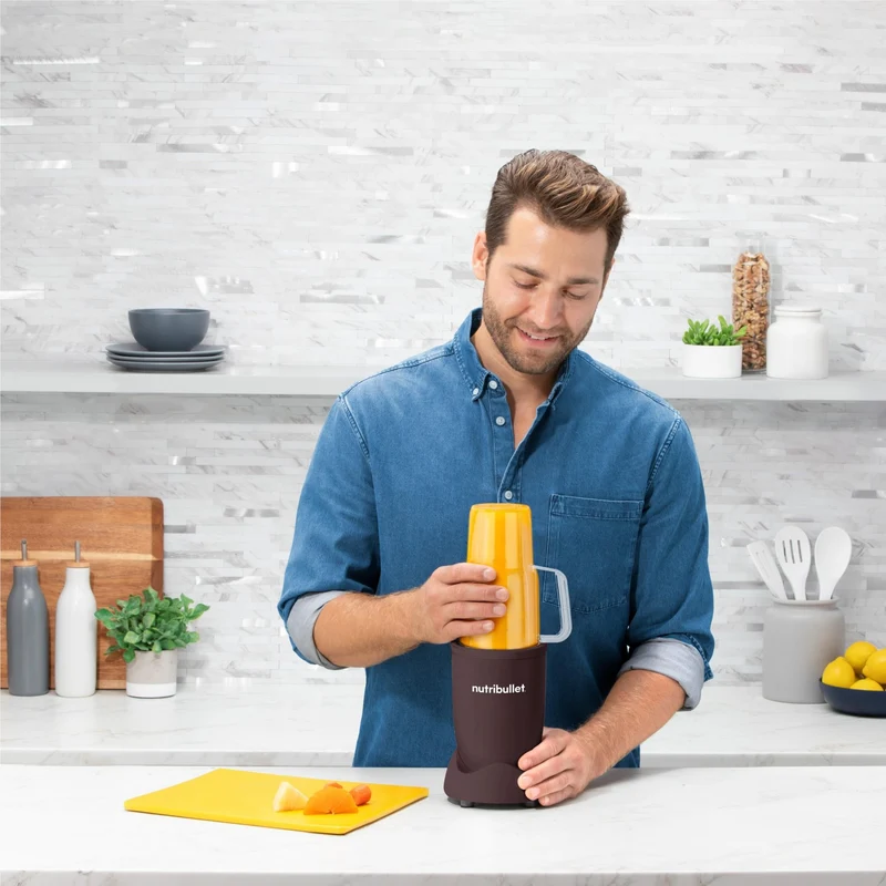 NutriBullet 700W Series Matte Personal Blender (Truffle Brown)