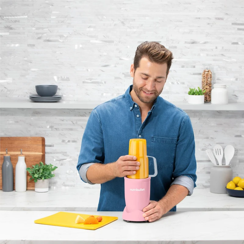 NutriBullet 700W Series Matte Personal Blender (Ballet Pink)