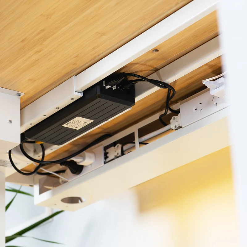 Desky Integrated Cable & Data Channel 0-Plug Wheat