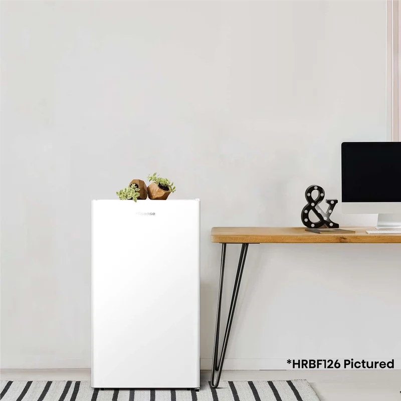 Hisense HRBF126B 124L Bar Fridge (Black)