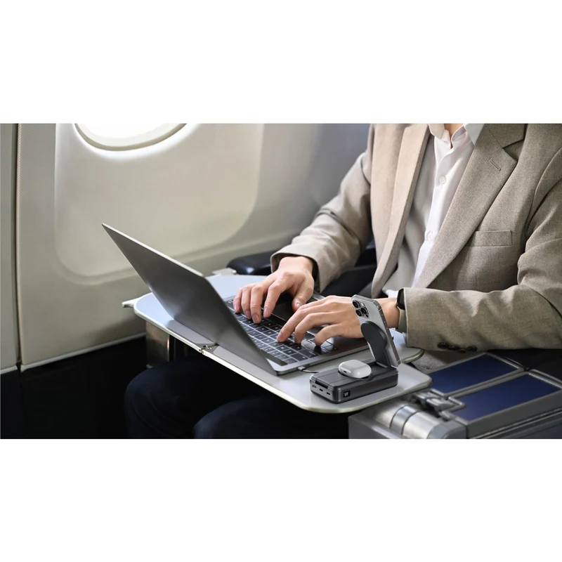 Alogic Roam 21,000mAH 6-in-1 Power Bank with Qi2 Fast Wireless & 100W USB-C Laptop Charging