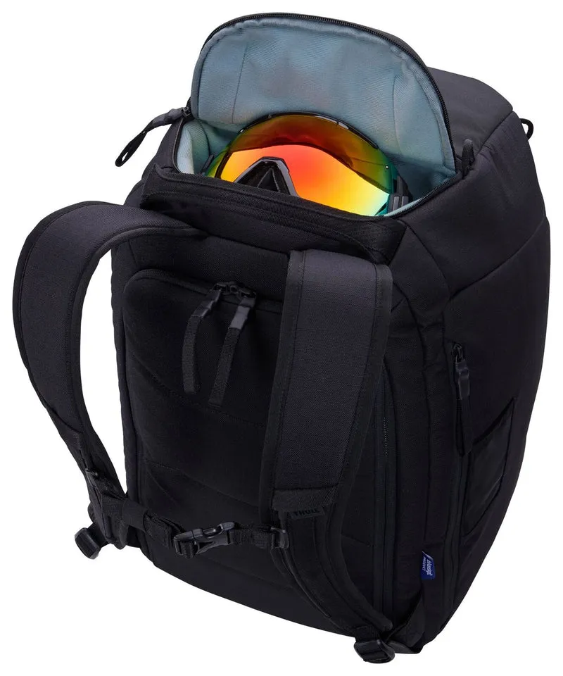 THULE RoundTrip 45L Ski Boot Backpack For Goggles Helmet Gear Storage w/ Dry Mat in Black