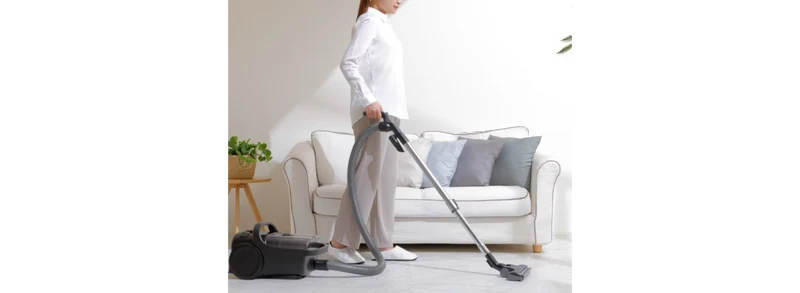 Panasonic Bagless Cyclonic Vacuum Cleaner- 2000W MC-CL605KG43