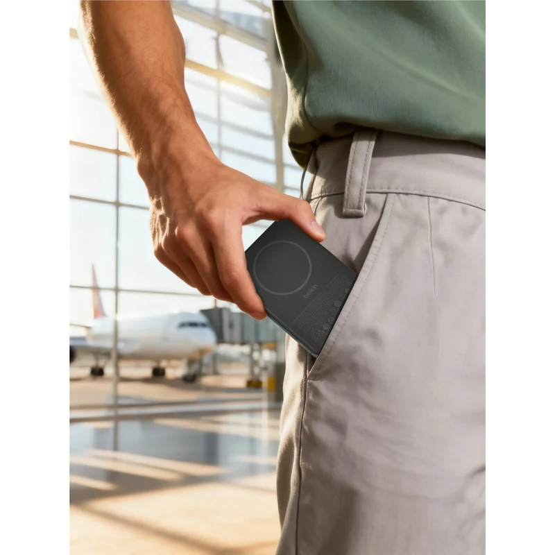 Belkin BoostCharge Slim Magnetic Power Bank 10K (Black)