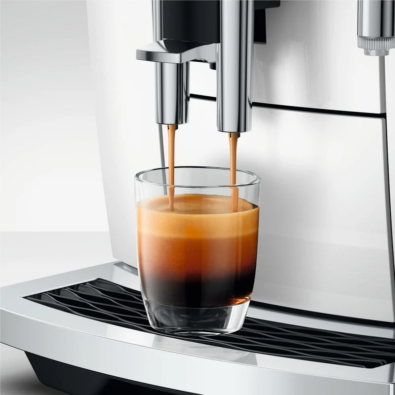 Jura E8 Fully Automatic Coffee Machine (Piano White)