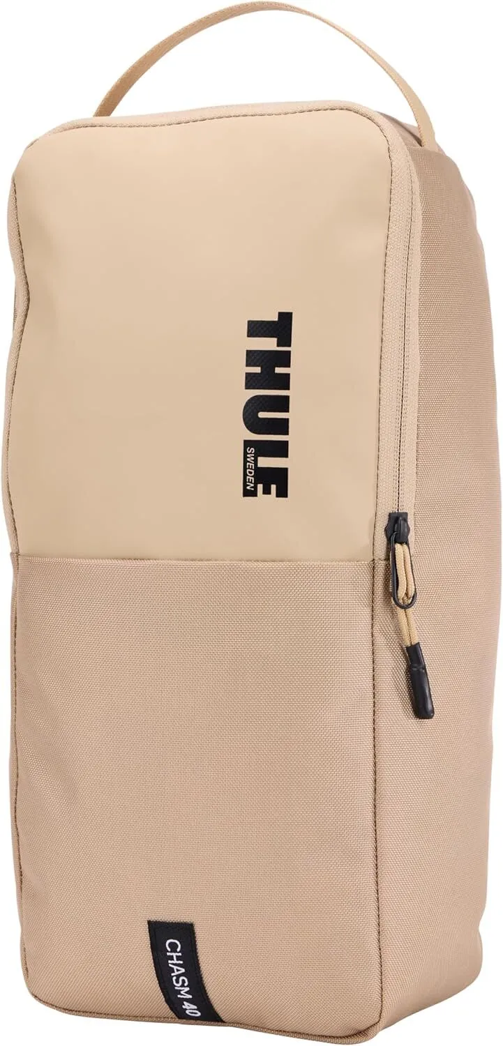 Thule Chasm 40L Duffel Bag Convertible Backpack Duffle in Gentle Biege