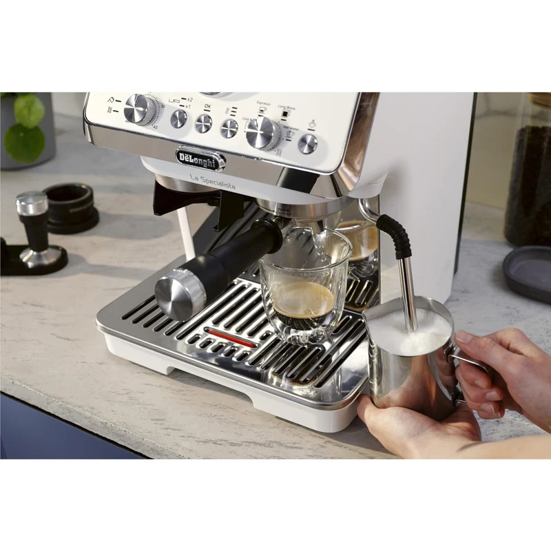 De'Longhi EC9255W2 La Specialista Arte Evo with Cold Brew Coffee Machine (White)