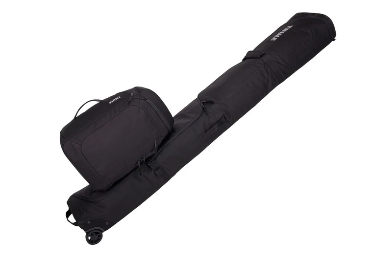 THULE RoundTrip Boot Backpack 60L Ski Snowboard Goggles Helmet Gear Bag in Black
