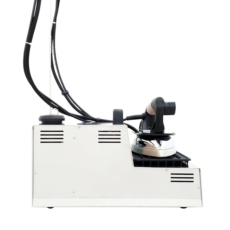 Sistema stirante professionale GVK12 RA con Boiler in Acciaio inox AISI 304 Ricarica automatica e Resistenza esterna anticalcare e Display elettronico Made in Italy Garanzia 5 anni