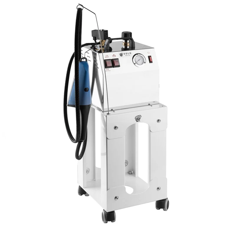 Sistema stirante professionale AV03 DUAL con Caldaia in rame a Risparmio energetico e Resistenza esterna anticalcare (3,5 L) Classe energetica A++ Made in Italy Garanzia 5 anni