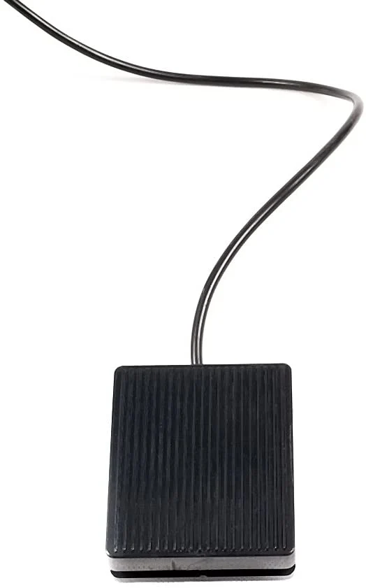 Tavolo da stiro professionale con Caldaia e Ferro da stiro Motore aspirante Piano riscaldato con termostato TS03 RA Classe Energetica A++ Made in Italy Garanzia 5 anni