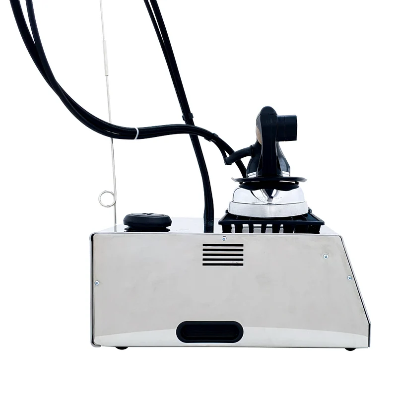 Sistema stirante professionale GVK4 RA con Caldaia in acciaio inox AISI 304 Ricarica automatica e Resistenza esterna anticalcare Classe energetica A++ Made in Italy Garanzia 5 anni